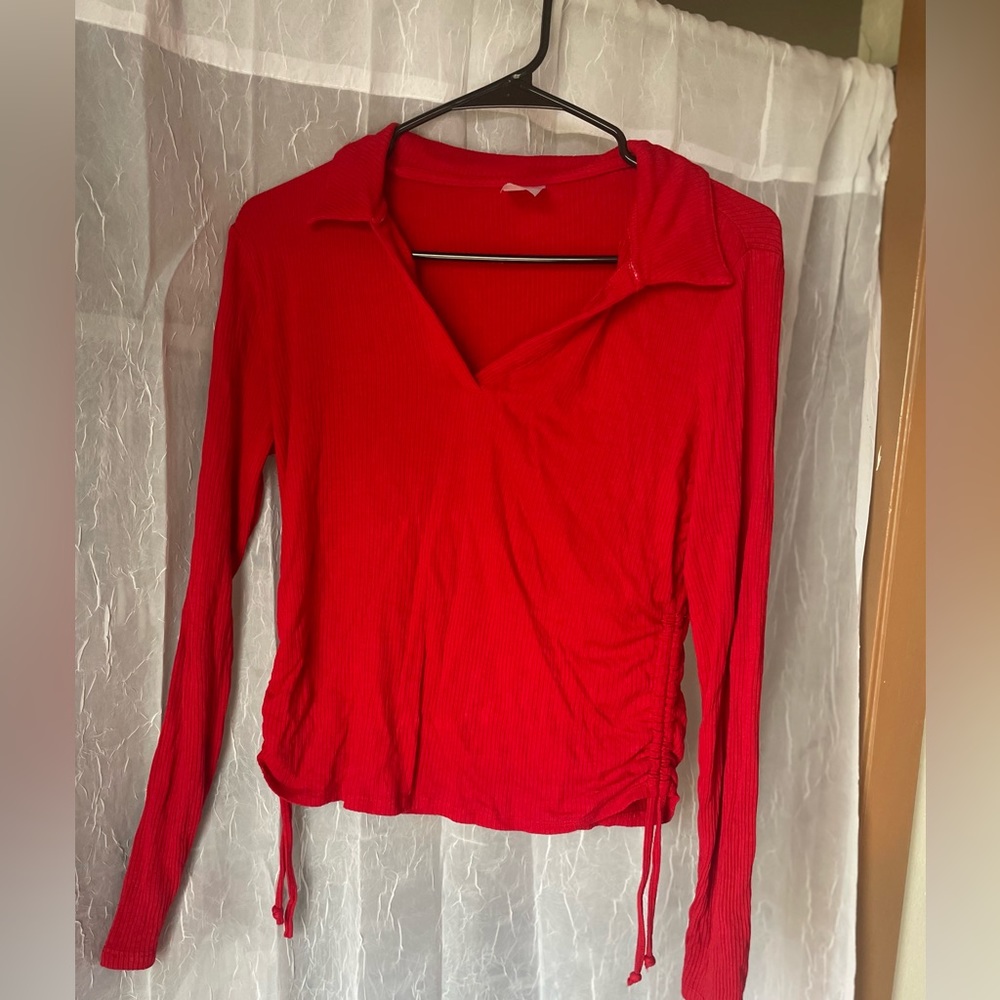 Red crop top